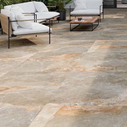 Alternative view of Strato