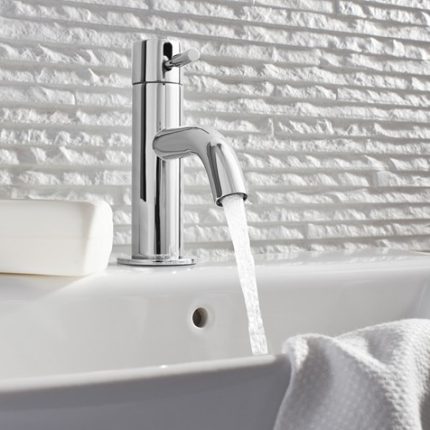 Alternative view of Design Mini Basin Monobloc - Chrome