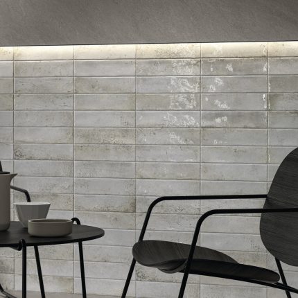 JOB LOT - 8 BOXES Industrial Silver Brillo 7.5x30 Wall Tile (€12.50 per m2)