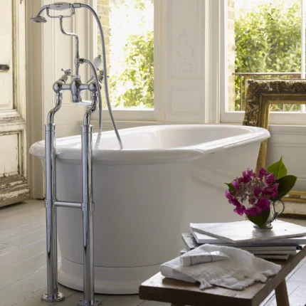 Alternative view of Burlington London Round Double-Ended Bath 1800x850mm